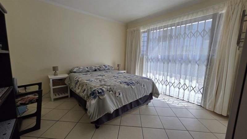 2 Bedroom Property for Sale in Hartenbos Western Cape